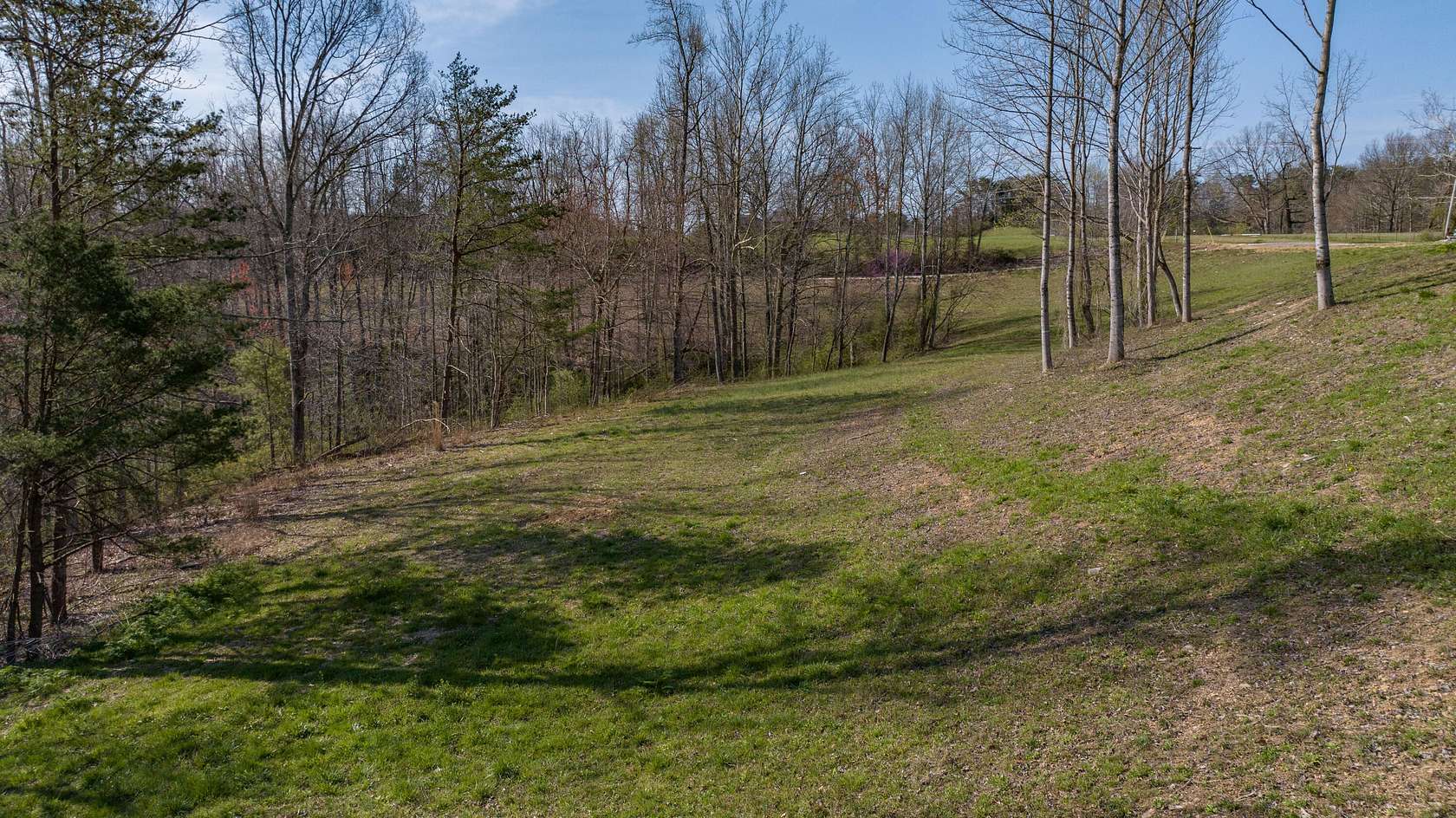 2.69 Acres of Land for Sale in Pine Ridge, Kentucky