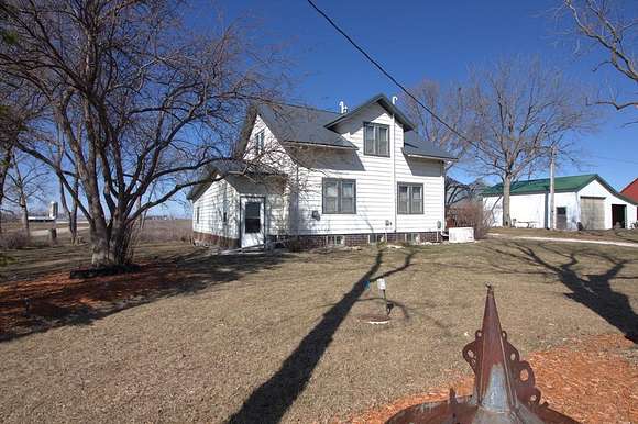 2.2 Acres of Residential Land with Home for Sale in Gowrie, Iowa