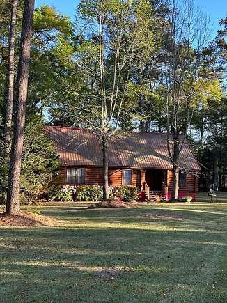 7.3 Acres of Residential Land with Home for Sale in Ochlocknee, Georgia