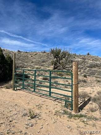 13.4 Acres of Recreational Land for Sale in Kingman, Arizona