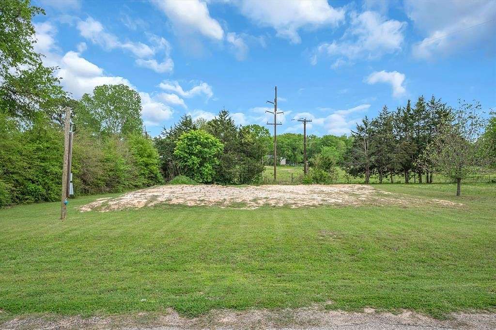 0.23 Acres of Residential Land for Sale in Edgewood, Texas