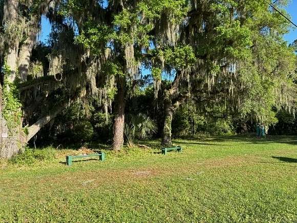 0.6 Acres of Commercial Land for Sale in East Palatka, Florida