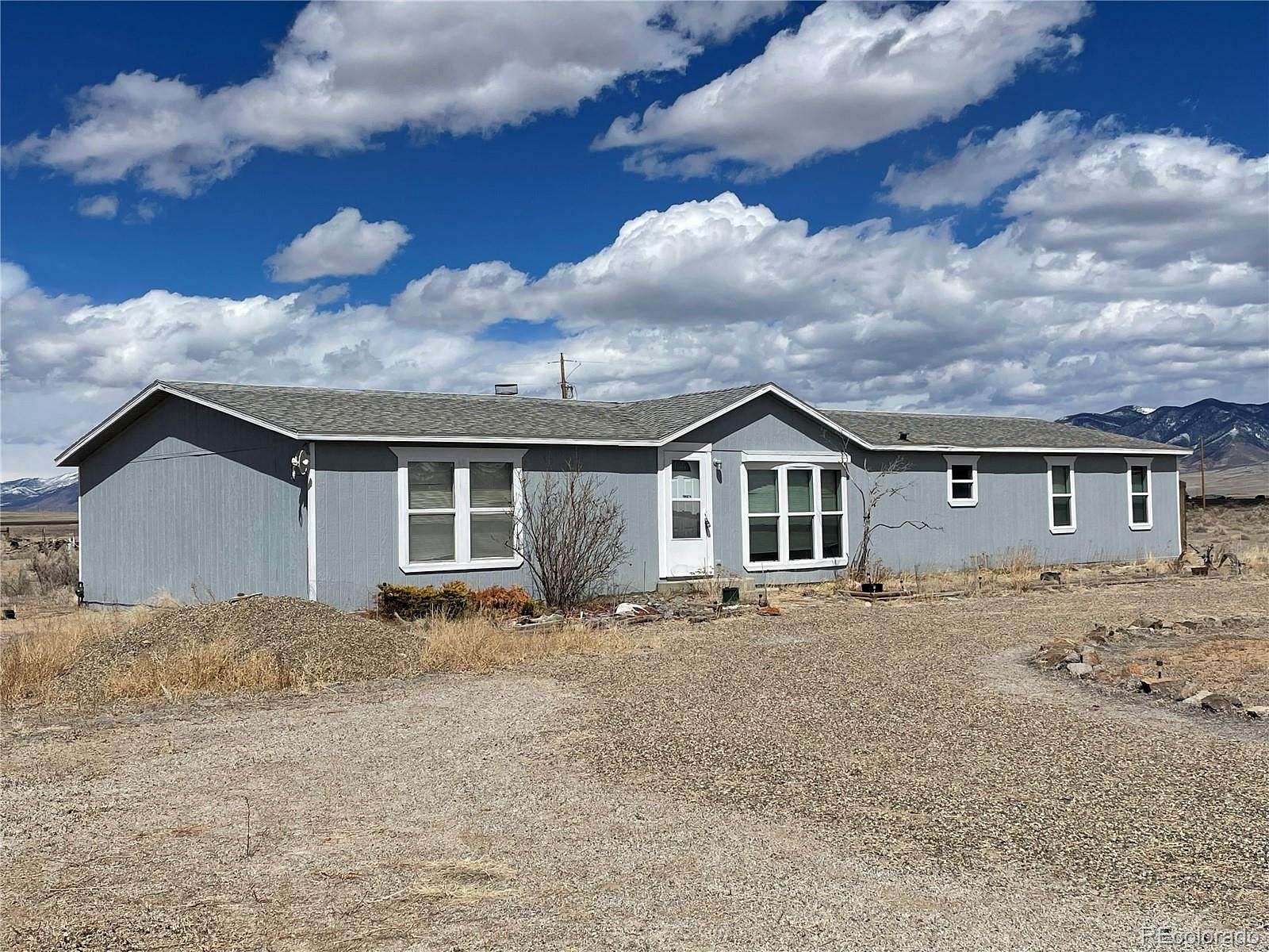 2.2 Acres of Residential Land with Home for Sale in Moffat, Colorado