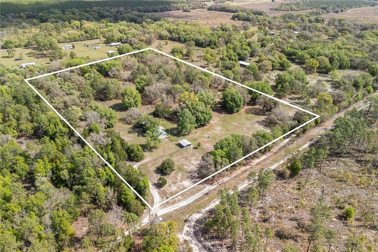 15 Acres of Land for Sale in Newberry, Florida