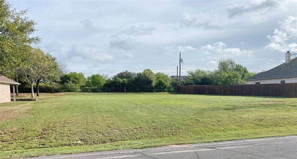0.1 Acres of Residential Land for Sale in Granbury, Texas