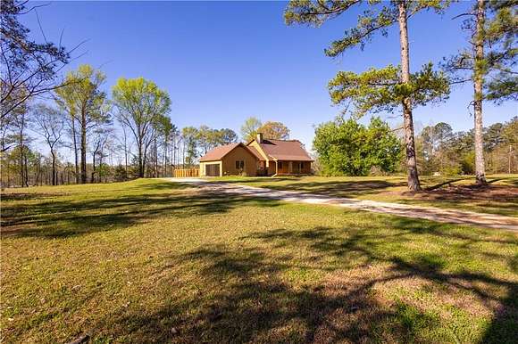3.5 Acres of Residential Land with Home for Sale in Valley, Alabama