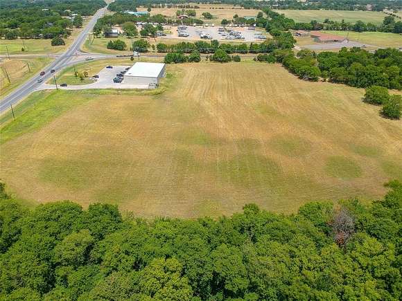 9.2 Acres of Commercial Land for Sale in Bonham, Texas