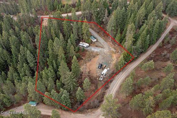2.2 Acres of Residential Land for Sale in Pinehurst, Idaho