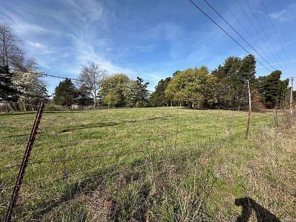 0.62 Acres of Land for Sale in Clinton, Arkansas