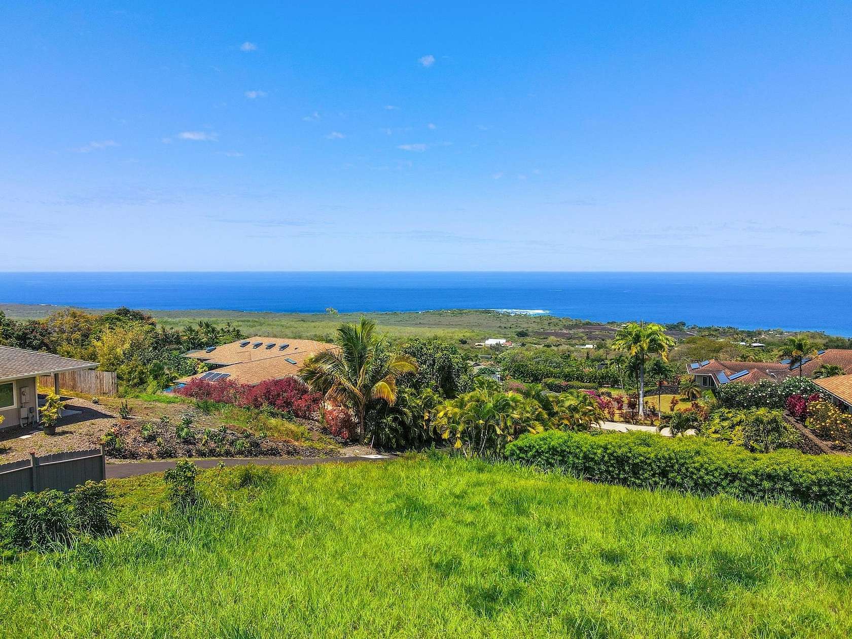 1.03 Acres of Residential Land for Sale in Captain Cook, Hawaii