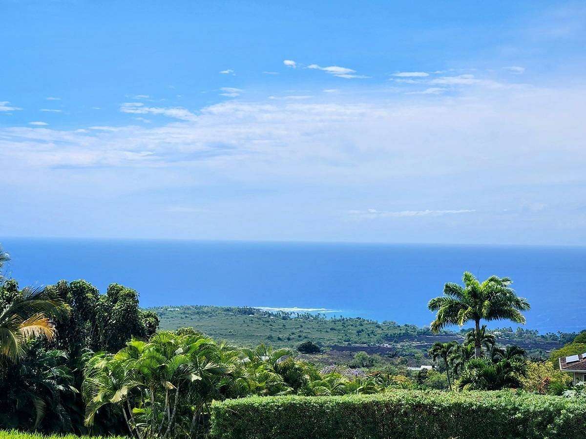 1.03 Acres of Residential Land for Sale in Captain Cook, Hawaii