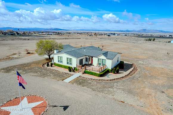 9.3 Acres of Land with Home for Sale in Prescott Valley, Arizona