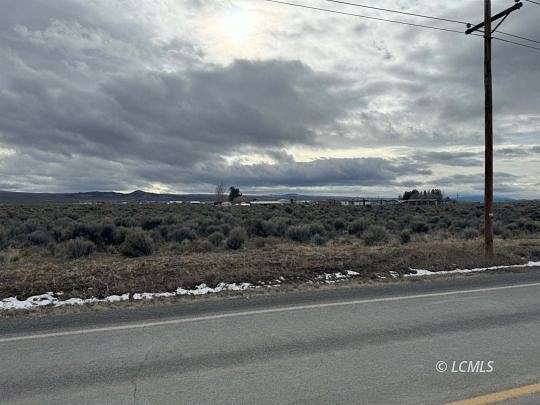 0.8 Acres of Commercial Land for Sale in Christmas Valley, Oregon