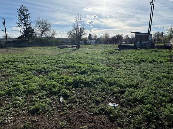 1.5 Acres of Residential Land for Sale in Kennewick, Washington
