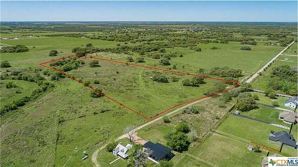 21 Acres of Land for Sale in Inez, Texas