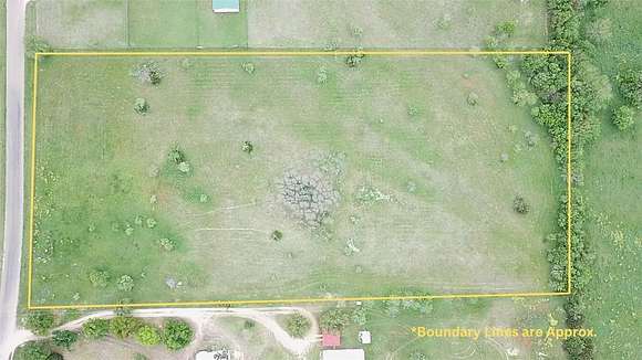 5 Acres of Land for Sale in Eddy, Texas