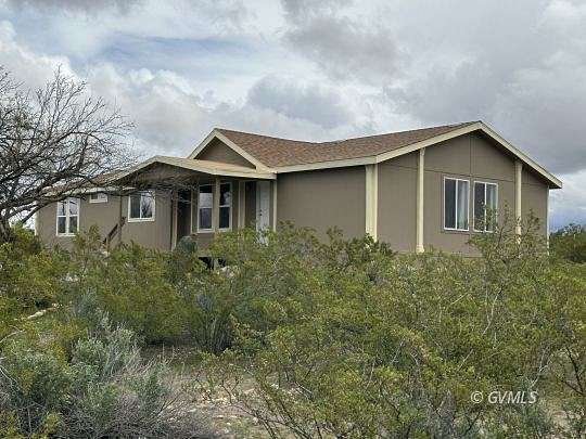 3.9 Acres of Residential Land with Home for Sale in Safford, Arizona