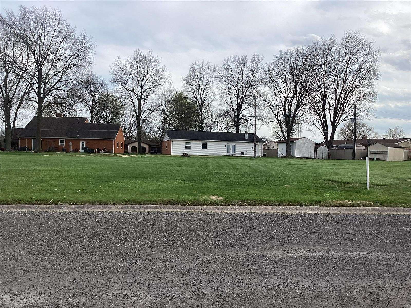 0.313 Acres of Residential Land for Sale in Freeburg, Illinois