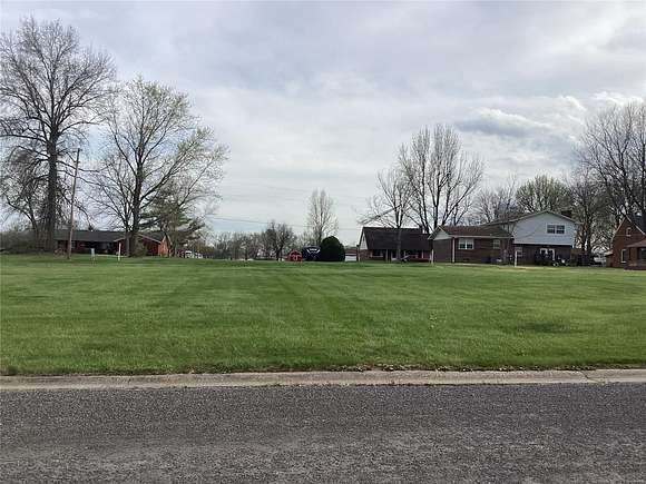 0.313 Acres of Residential Land for Sale in Freeburg, Illinois