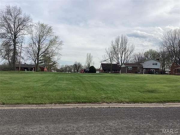 0.31 Acres of Residential Land for Sale in Freeburg, Illinois