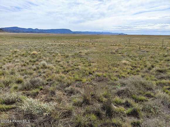 7 Acres of Land for Sale in Prescott, Arizona