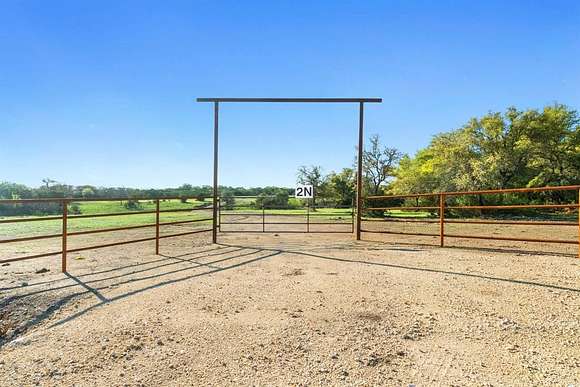 60.6 Acres of Land for Sale in Glen Rose, Texas