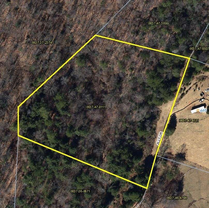 4.6 Acres of Land for Sale in Clyde, North Carolina