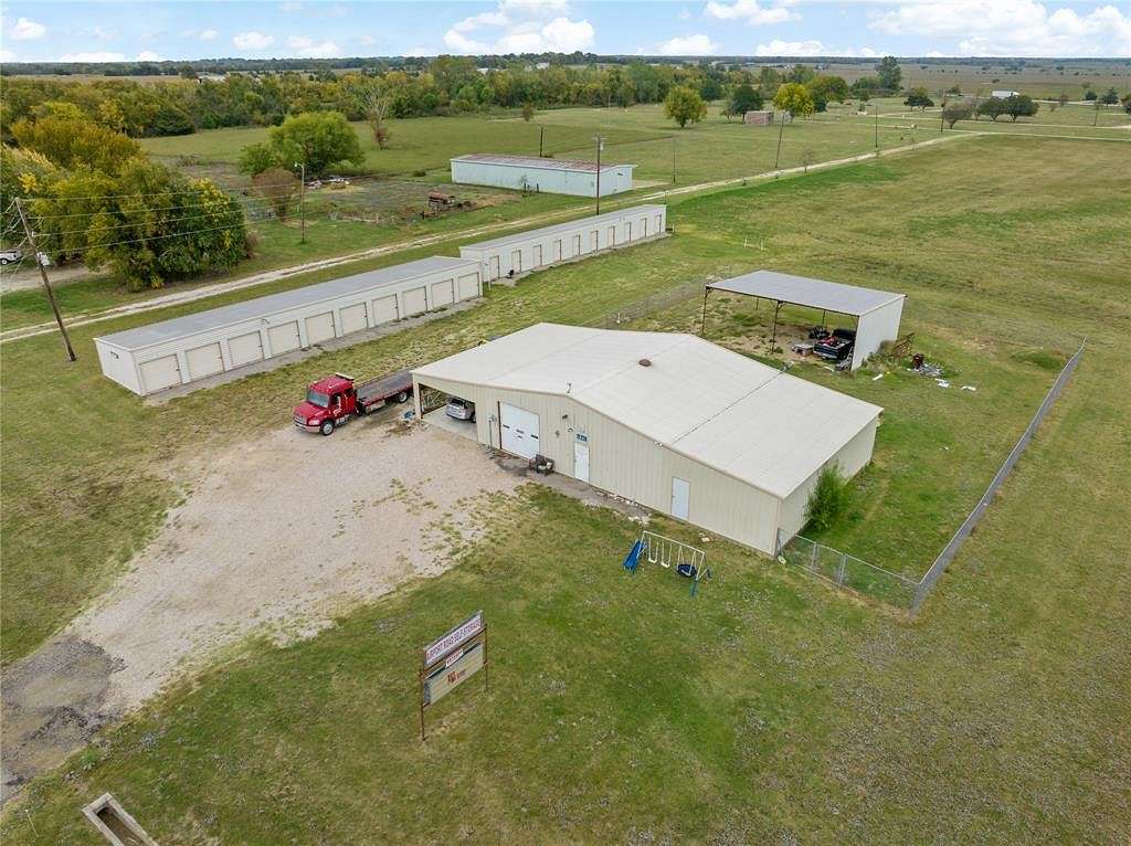 4.1 Acres of Commercial Land for Sale in Paris, Texas