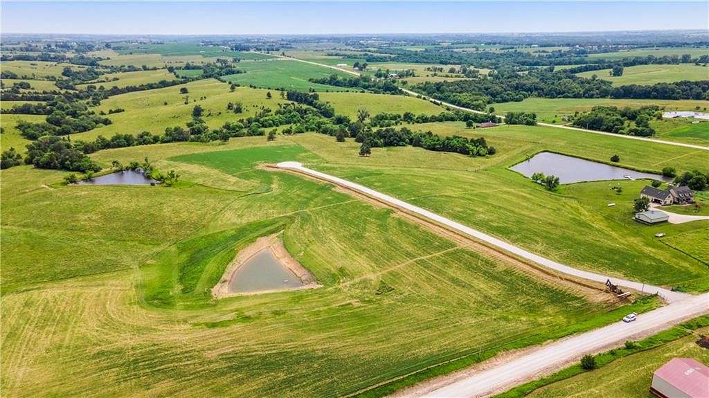3 Acres of Residential Land for Sale in Truro, Iowa