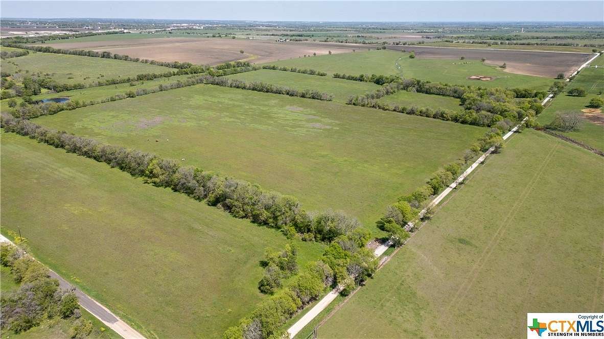 19.81 Acres of Land for Sale in Bruceville-Eddy, Texas