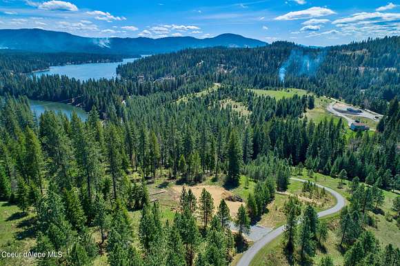 8 Acres of Residential Land for Sale in Hayden, Idaho