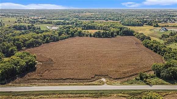44 Acres of Land for Sale in Smithville, Missouri
