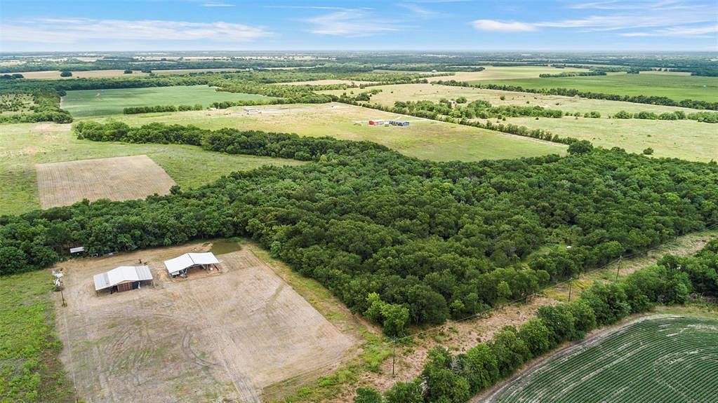 6 Acres of Residential Land for Sale in Leonard, Texas