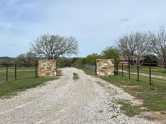 10 Acres of Recreational Land for Sale in Millsap, Texas