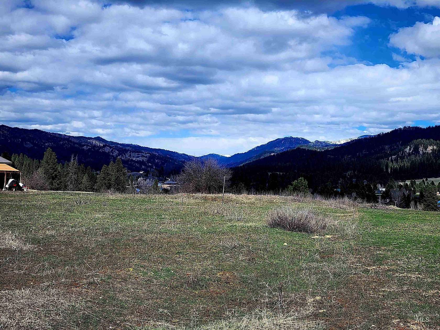1 Acre of Residential Land for Sale in Garden Valley, Idaho