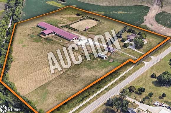 21.2 Acres of Land with Home for Auction in Des Moines, Iowa