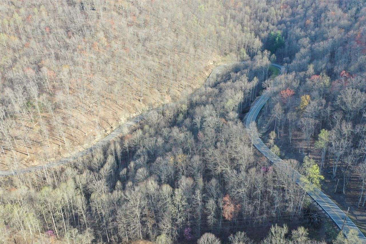 100 Acres of Land for Sale in Booneville, Kentucky