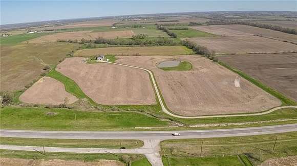34.5 Acres of Land with Home for Sale in Trenton, Missouri