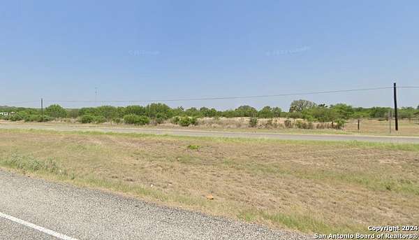 5 Acres of Commercial Land for Sale in Moore, Texas