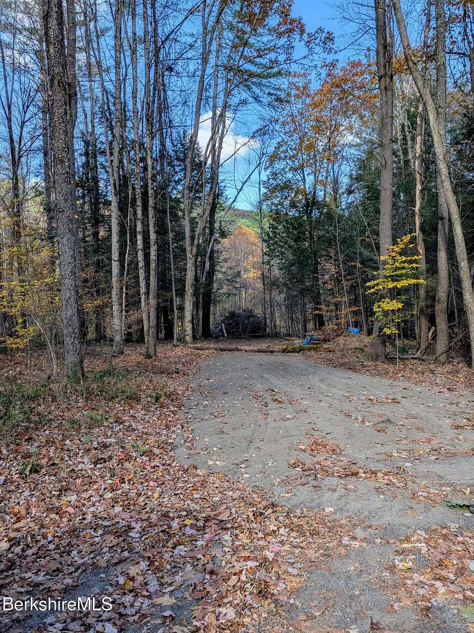 3.61 Acres of Residential Land for Sale in Charlemont, Massachusetts