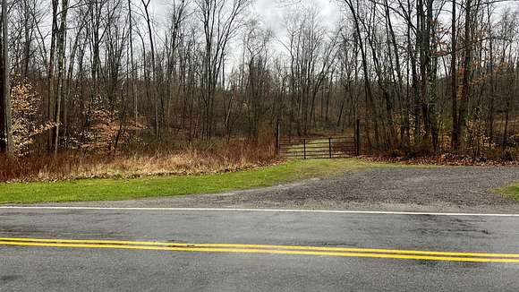 4.5 Acres of Land for Sale in East Canton, Ohio