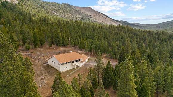 22.8 Acres of Land with Home for Sale in Klamath Falls, Oregon