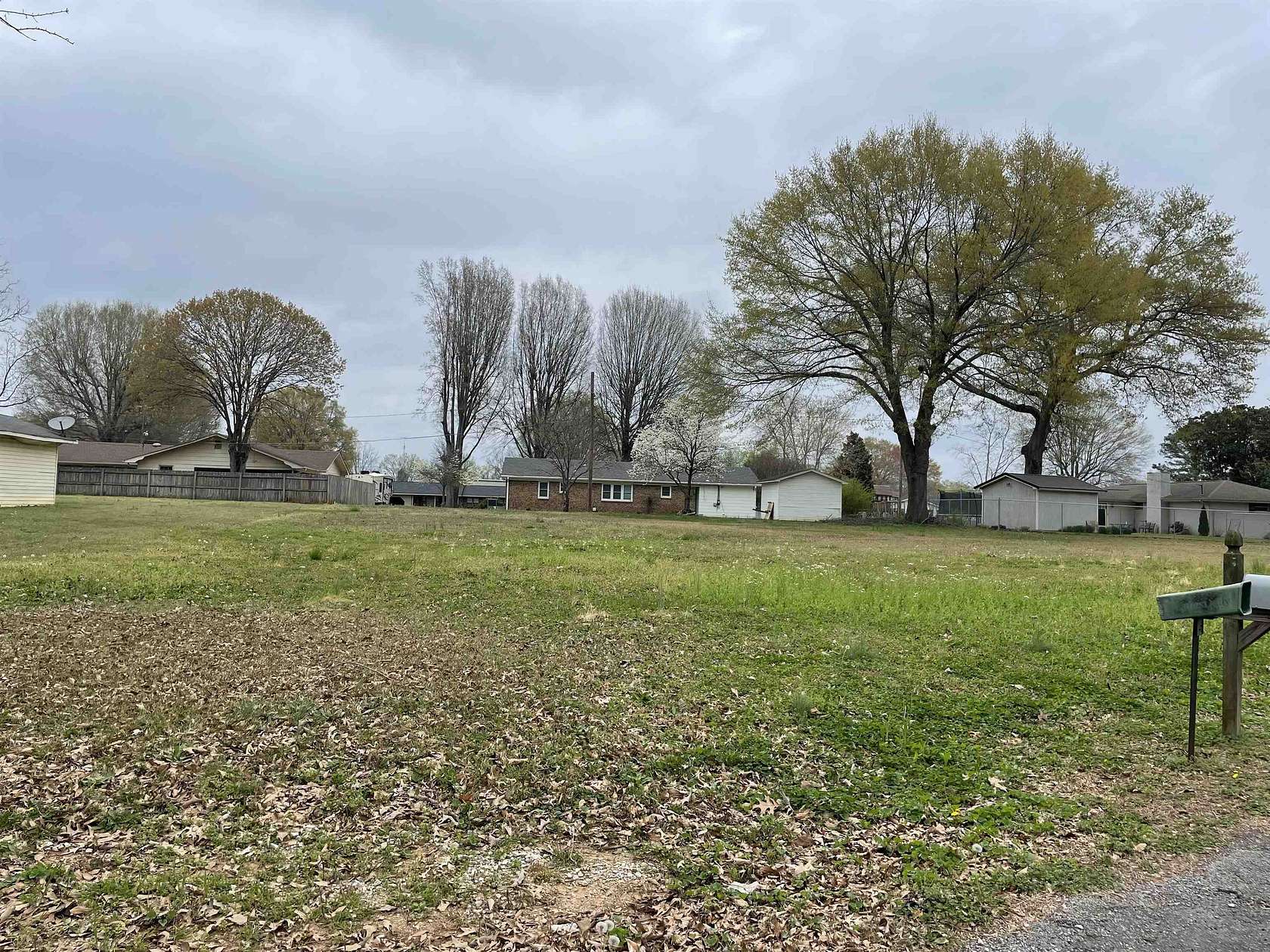0.43 Acres of Residential Land for Sale in Tuscumbia, Alabama