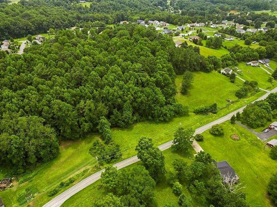 1.5 Acres of Land for Sale in Jonesborough, Tennessee