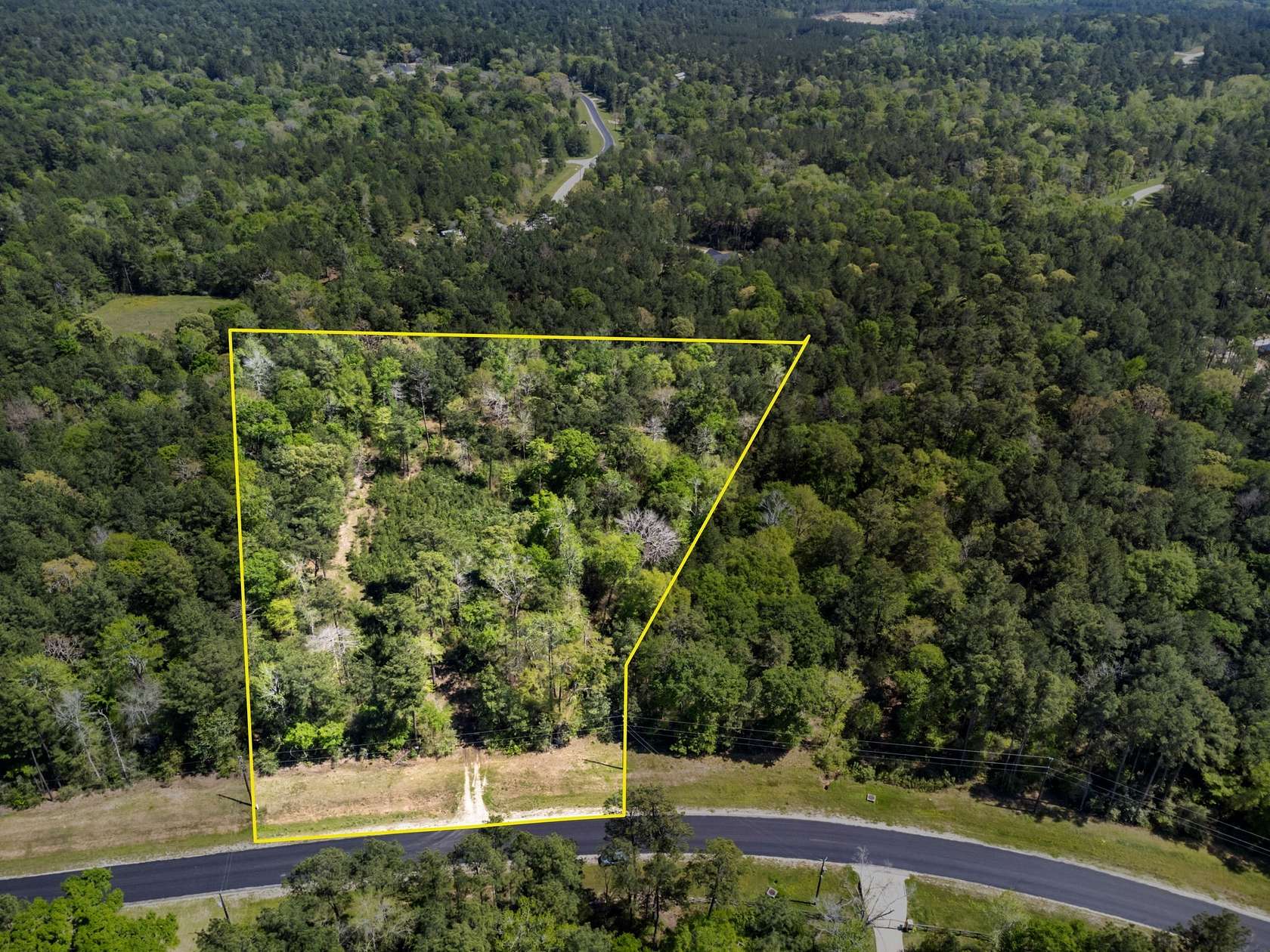 4 Acres of Residential Land for Sale in Huntsville, Texas