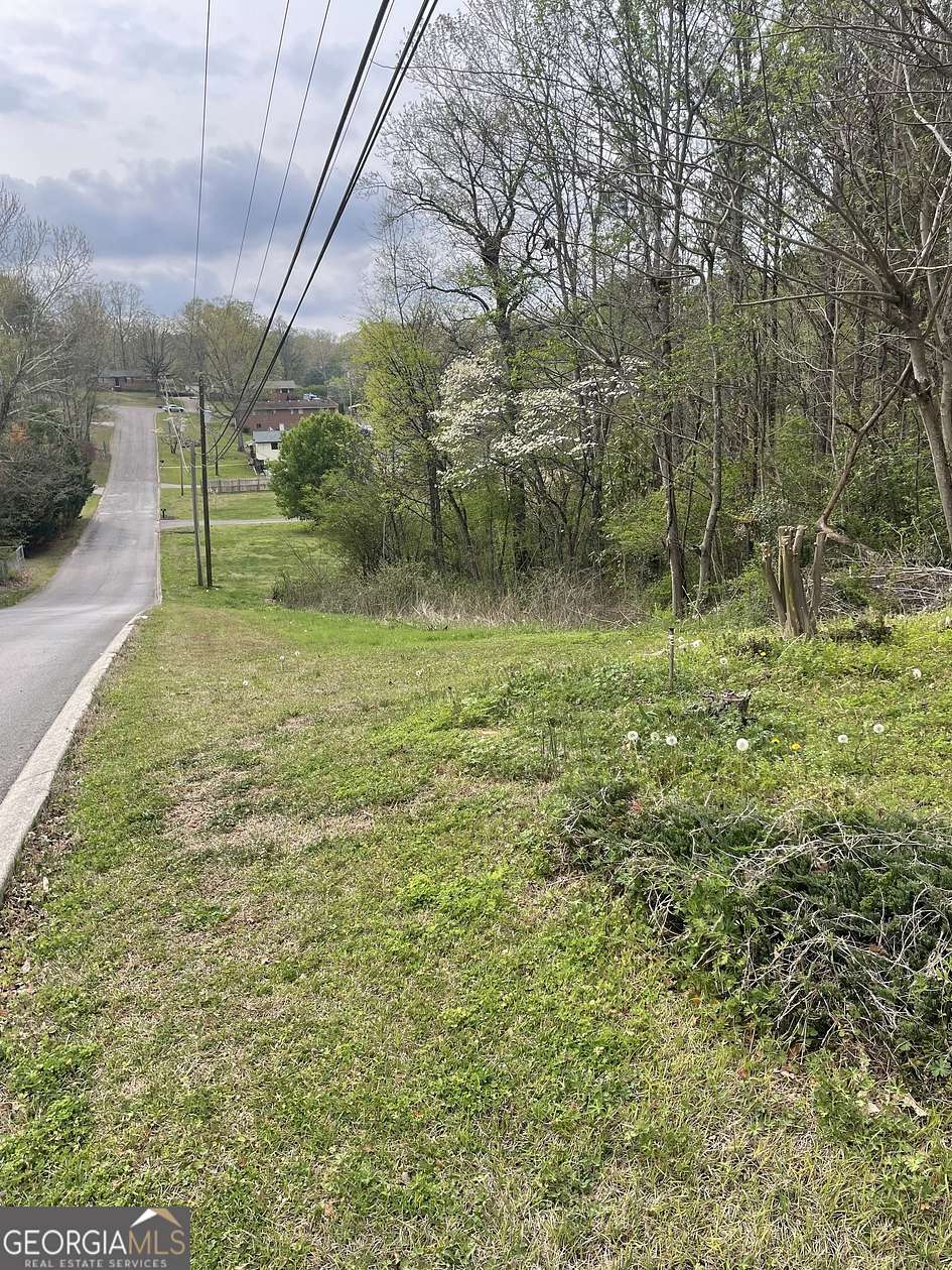 1.1 Acres of Residential Land for Sale in Rossville, Georgia
