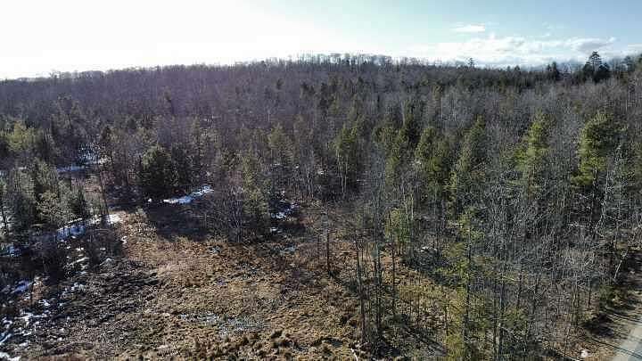 2 Acres of Residential Land for Sale in Minot, Maine