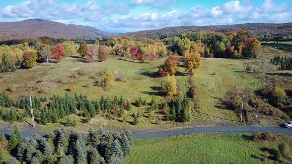 4.4 Acres of Residential Land for Sale in Williamstown, Vermont