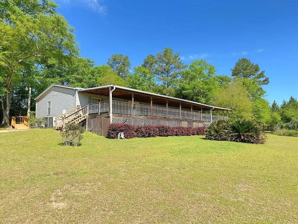 30.2 Acres of Land with Home for Sale in Pansey, Alabama