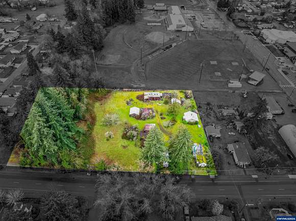 2.4 Acres of Residential Land for Sale in Mill City, Oregon